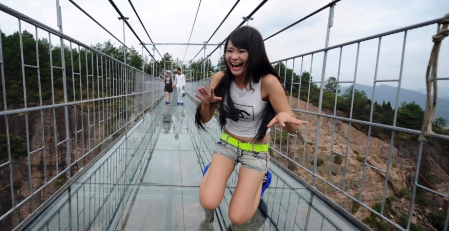 china-glass-bridge.jpg
