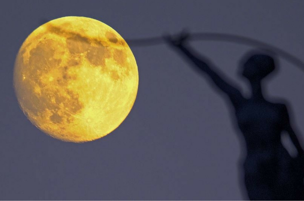bannersupermoon.jpg