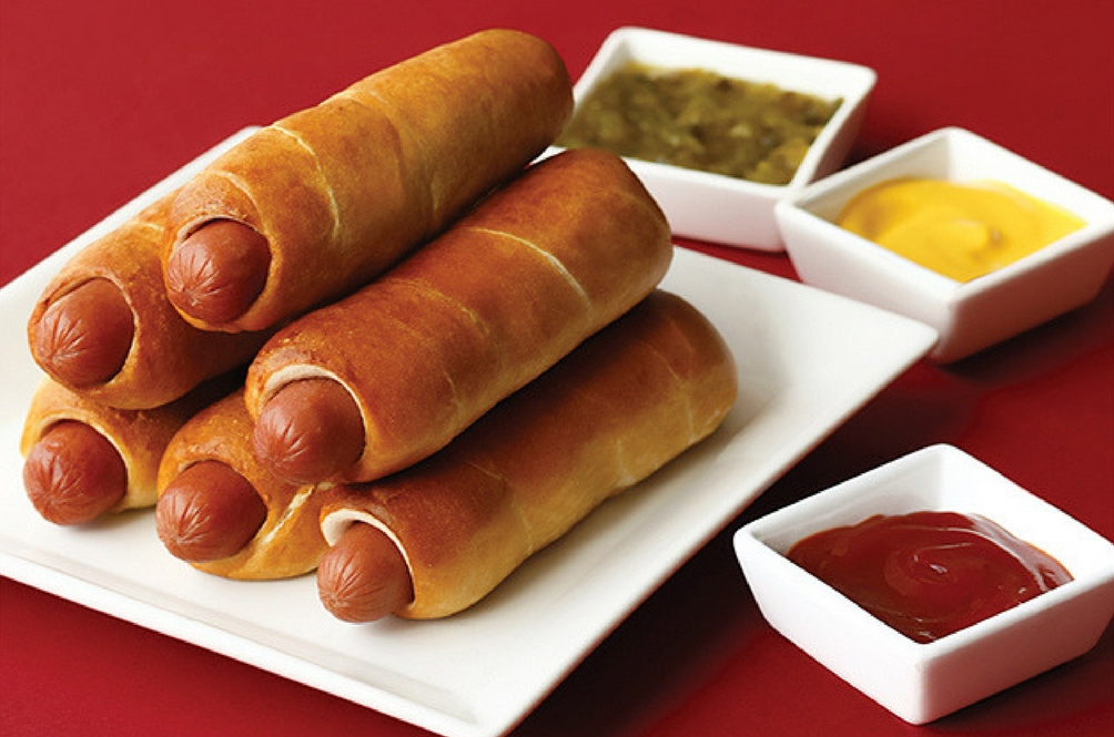 tukar-pretzel-dog.jpg