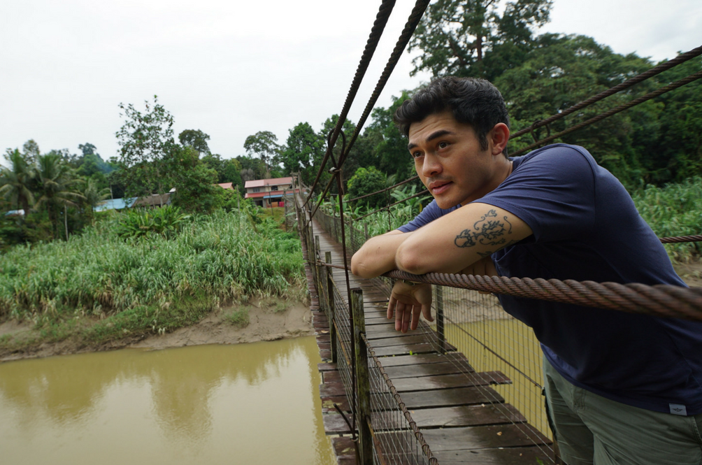 surviving-borneo.png