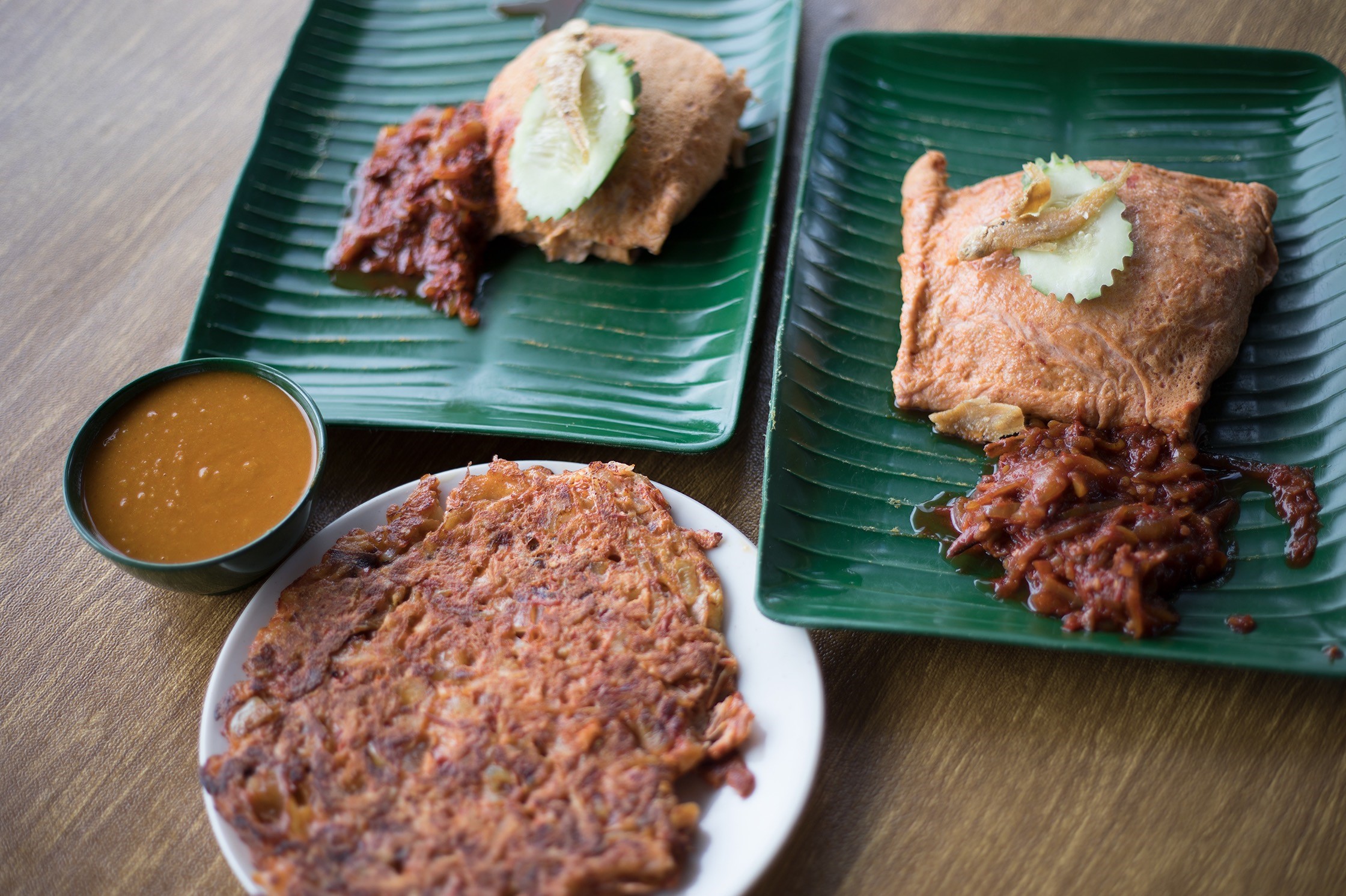 Rojak Daily One of the best nasi lemak ever in Malaysia!