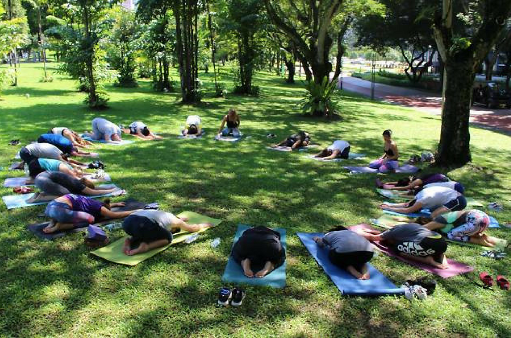 yoga-in-the-park.png