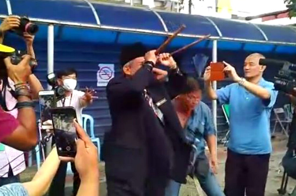 raja-bomoh-main-(1).jpg