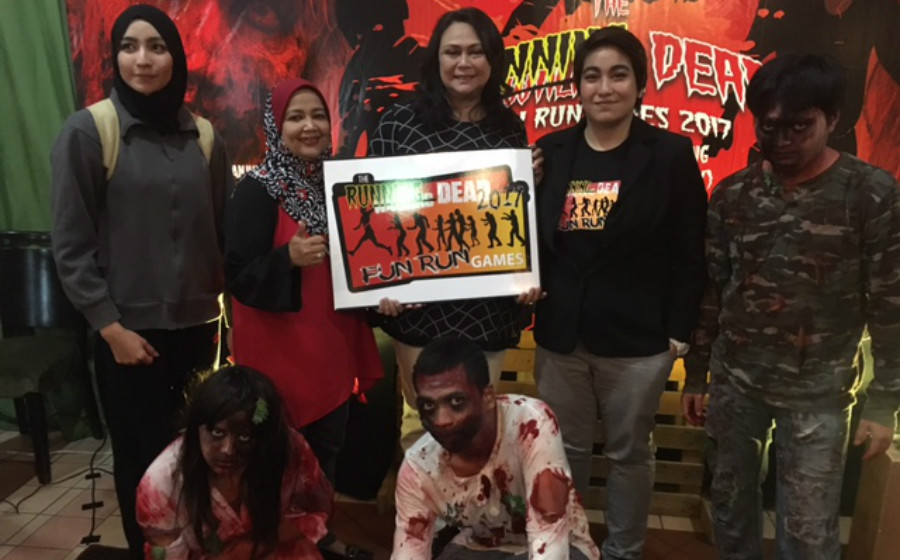 khadijahibrahimrunningdead.jpg