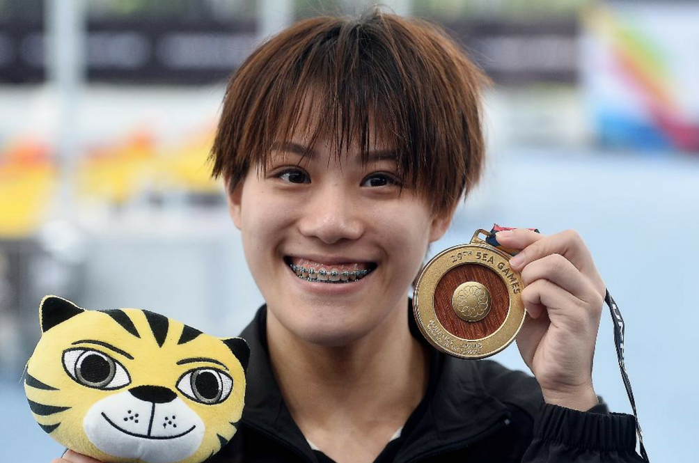 wendy-ng-gold-medal.png