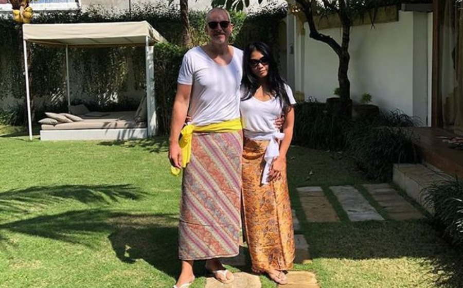 anggun-header.jpg