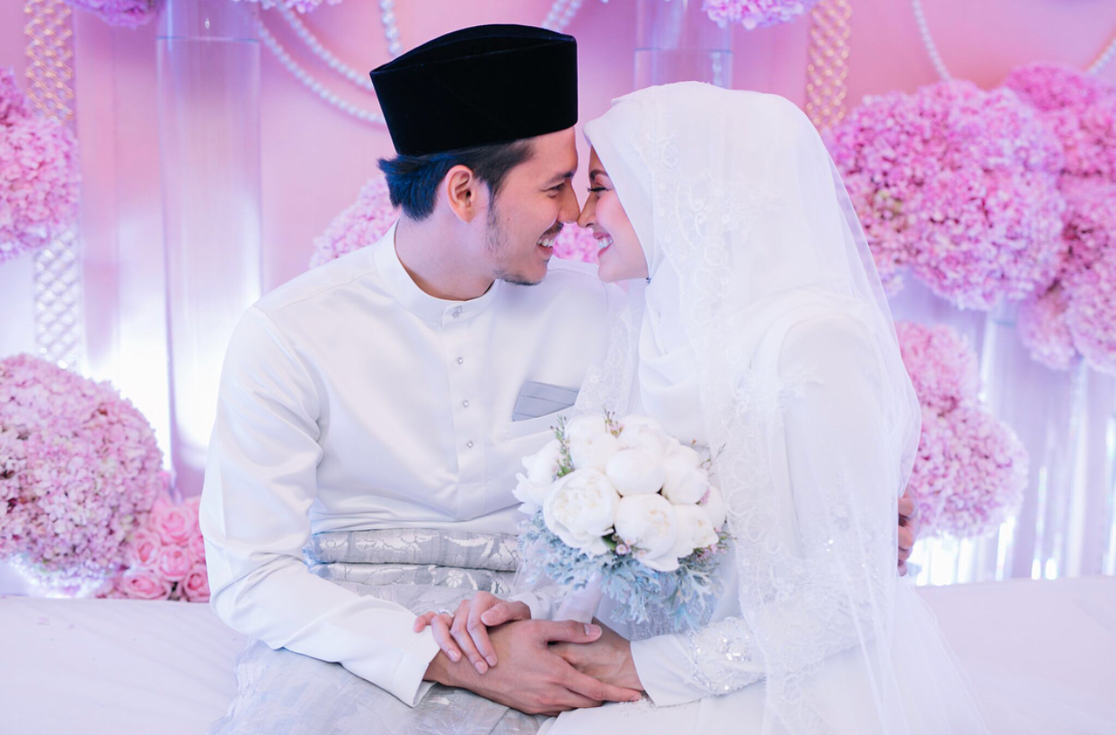 Pasangan sepadan, Fattah dan Fazura memilih tarikh cantik 27/11/2017.