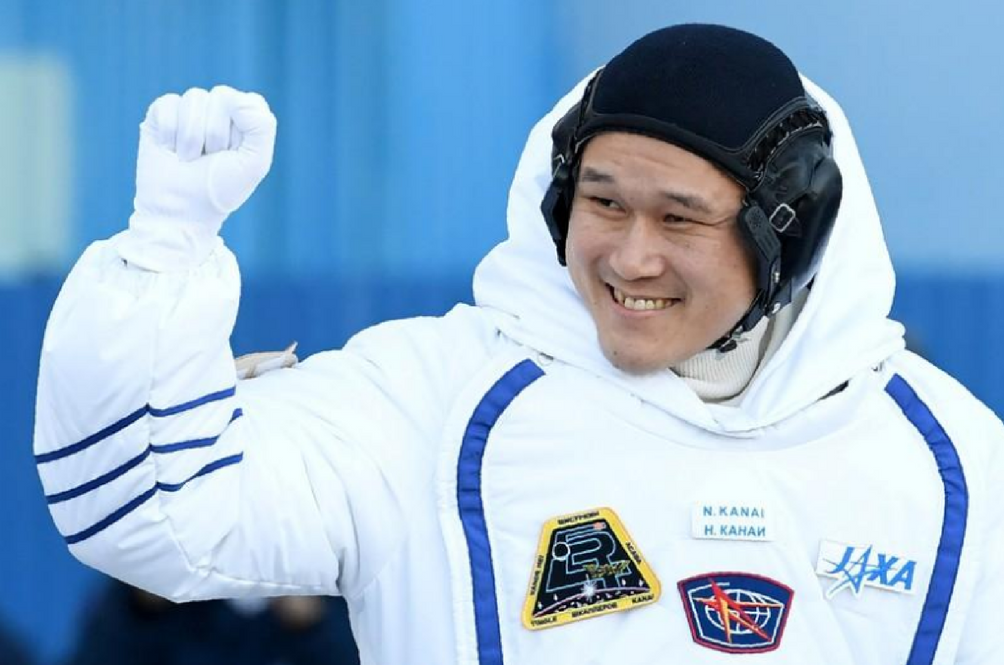 japanese-astronaut.png