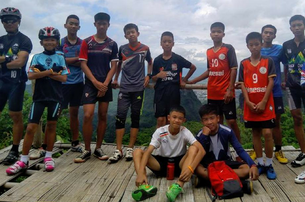 thai-football-team.jpg