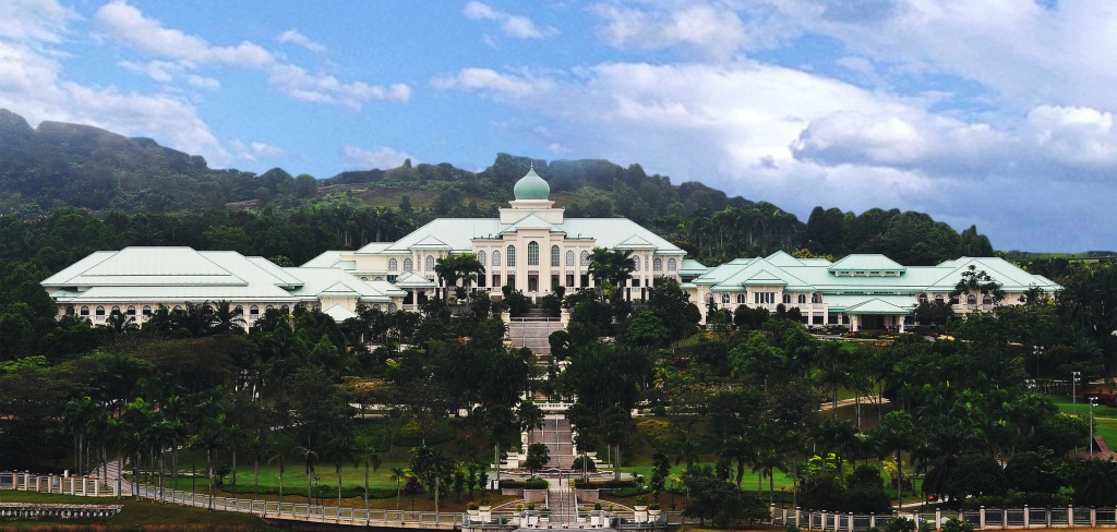 The majestic Seri Perdana.