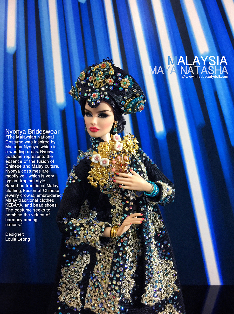 Maya Natasha dalam busana pengantin nyonya.