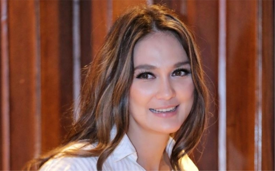 luna-maya-ariel.jpg