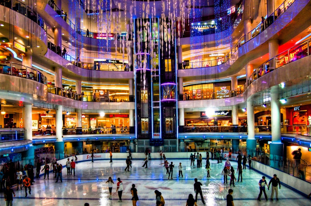 sunwaypyramid.jpg