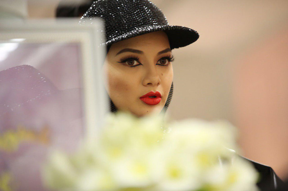 intrend neelofa