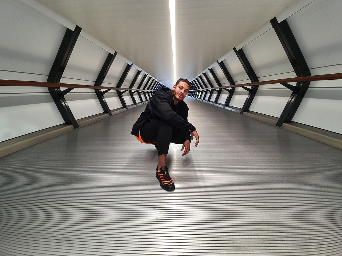 Wide lens allows you to capture wider pictures