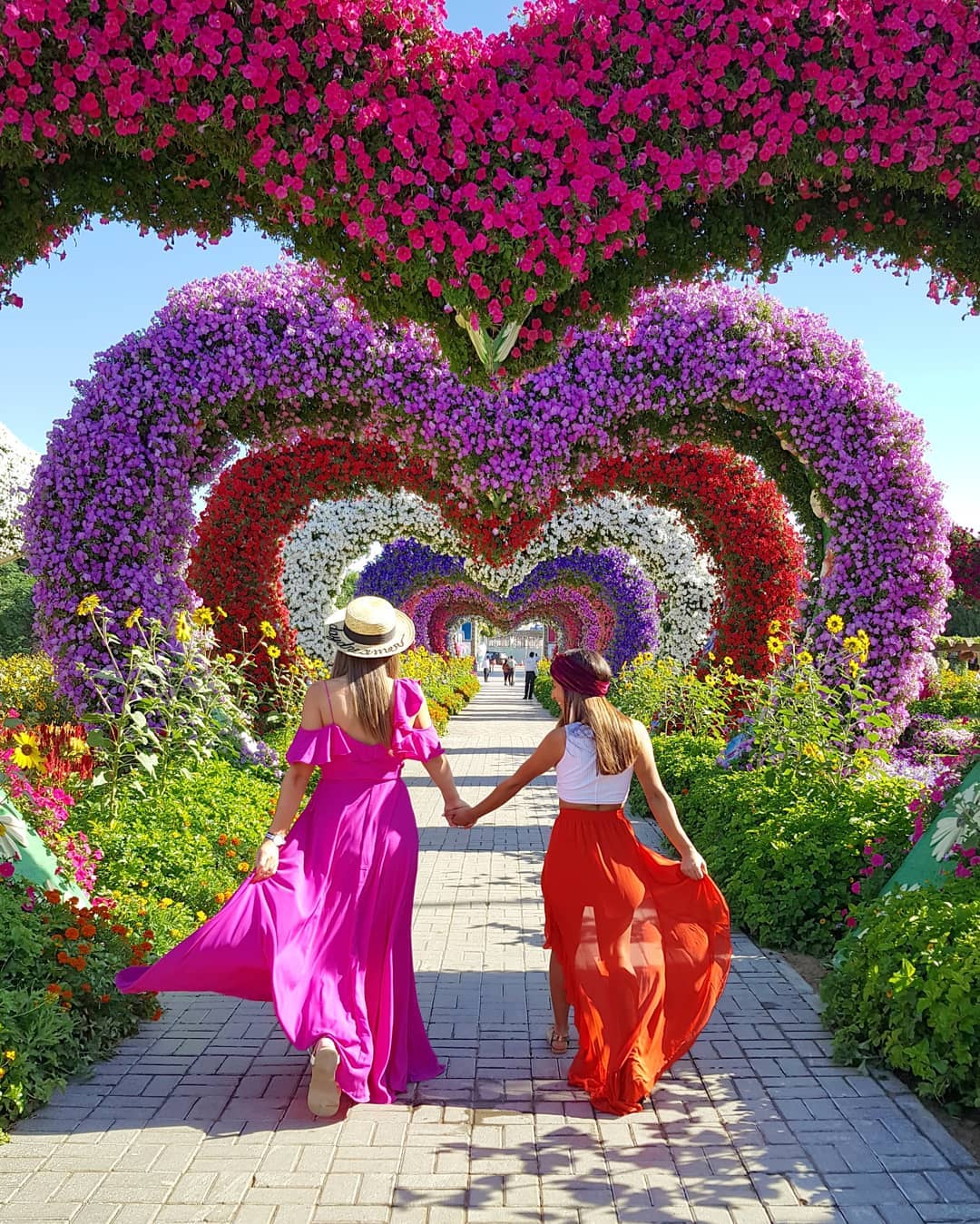 Instagram/jetset_jen Guaranteed colourful (and pretty).