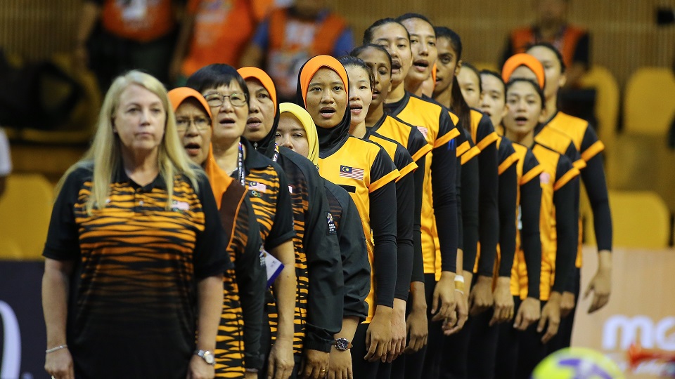 Netball team showing them who's boss.