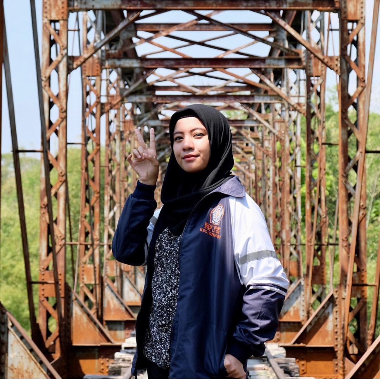 Belajar bina keyakinan diri.