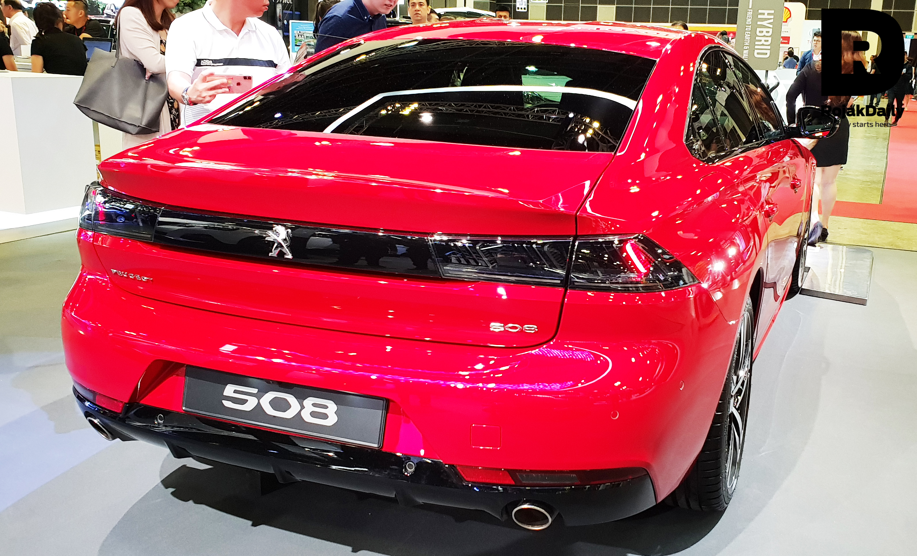 Also bringing sexy back.