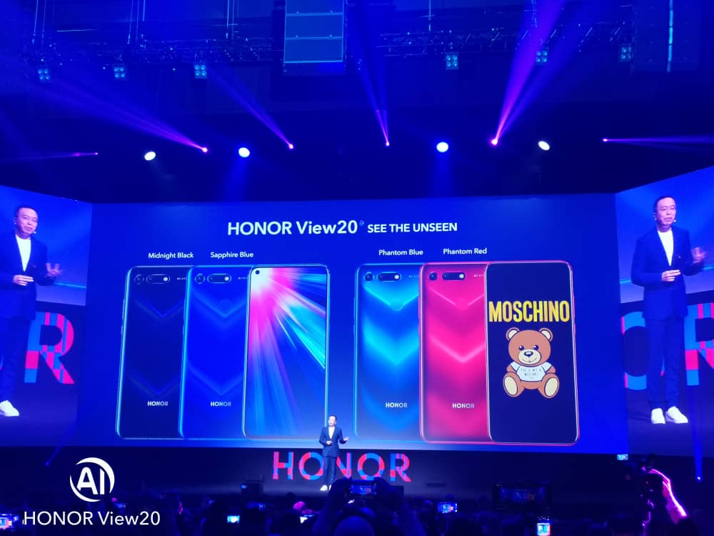 Pertama kali dilancarkan secara global.