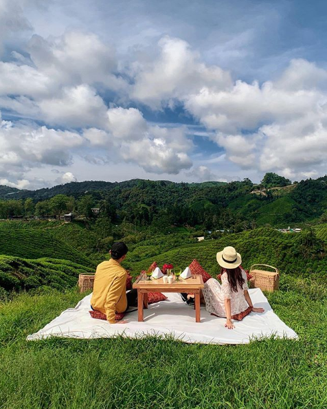 A perfect day to spend with your loved one.