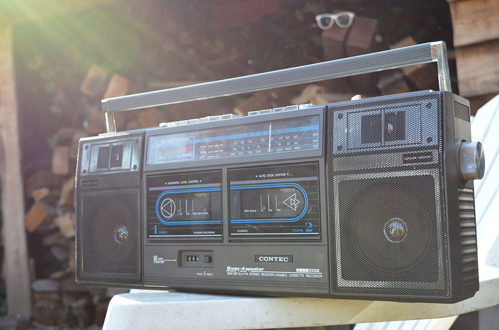 cassette-player-1836298_1920.jpg