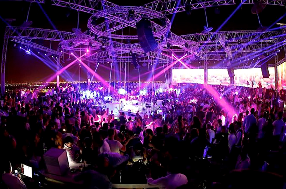 club_1.jpg