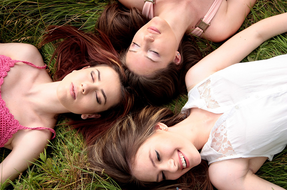 girls-1487825_1.jpg