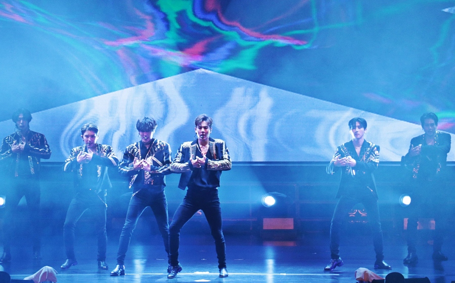 monsta-x-mohon-maaf-malaysia.jpg