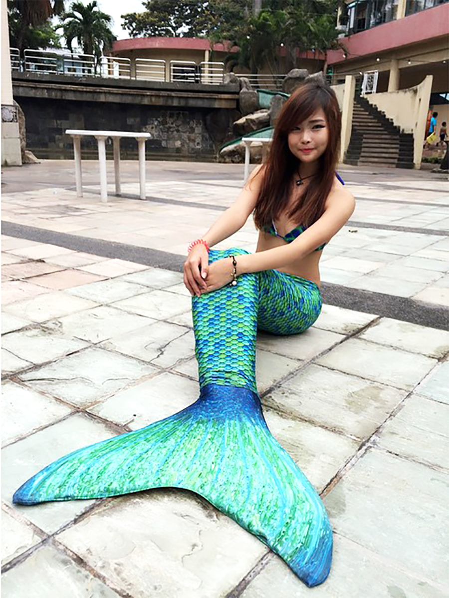 Facebook/Agnes Ong Agnes keeping her mermaid-ing dream alive.
