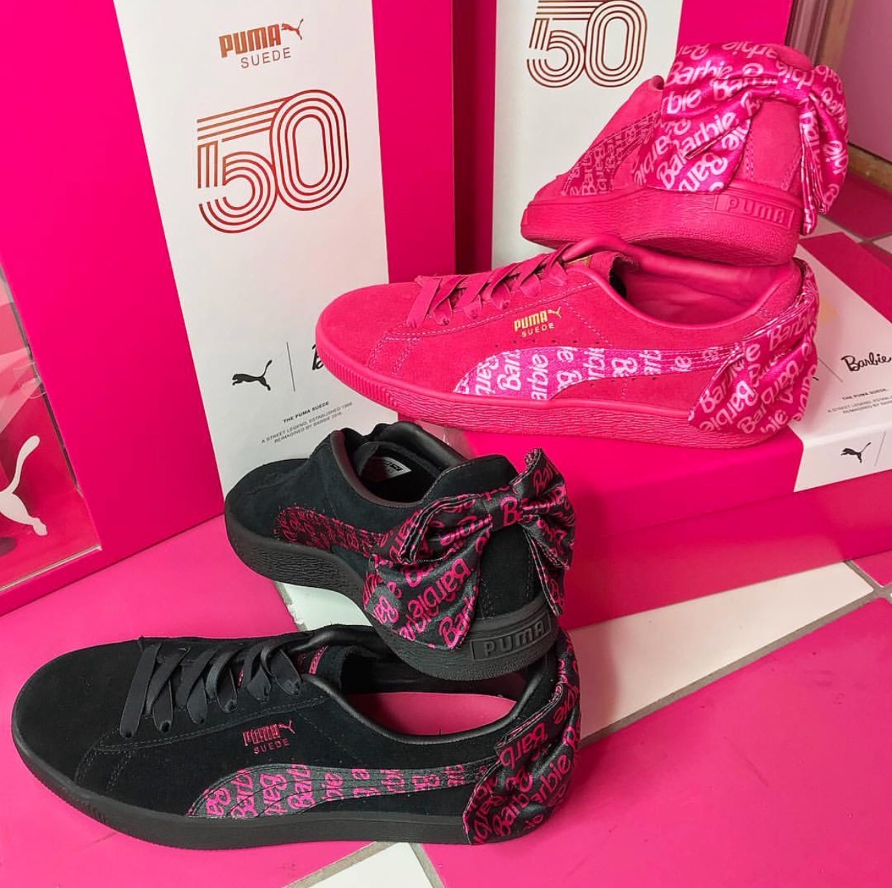 Kotak juga direka khas.