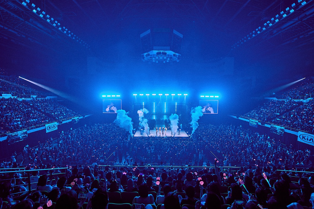 YG Entertainment If only the concert was six hours long.