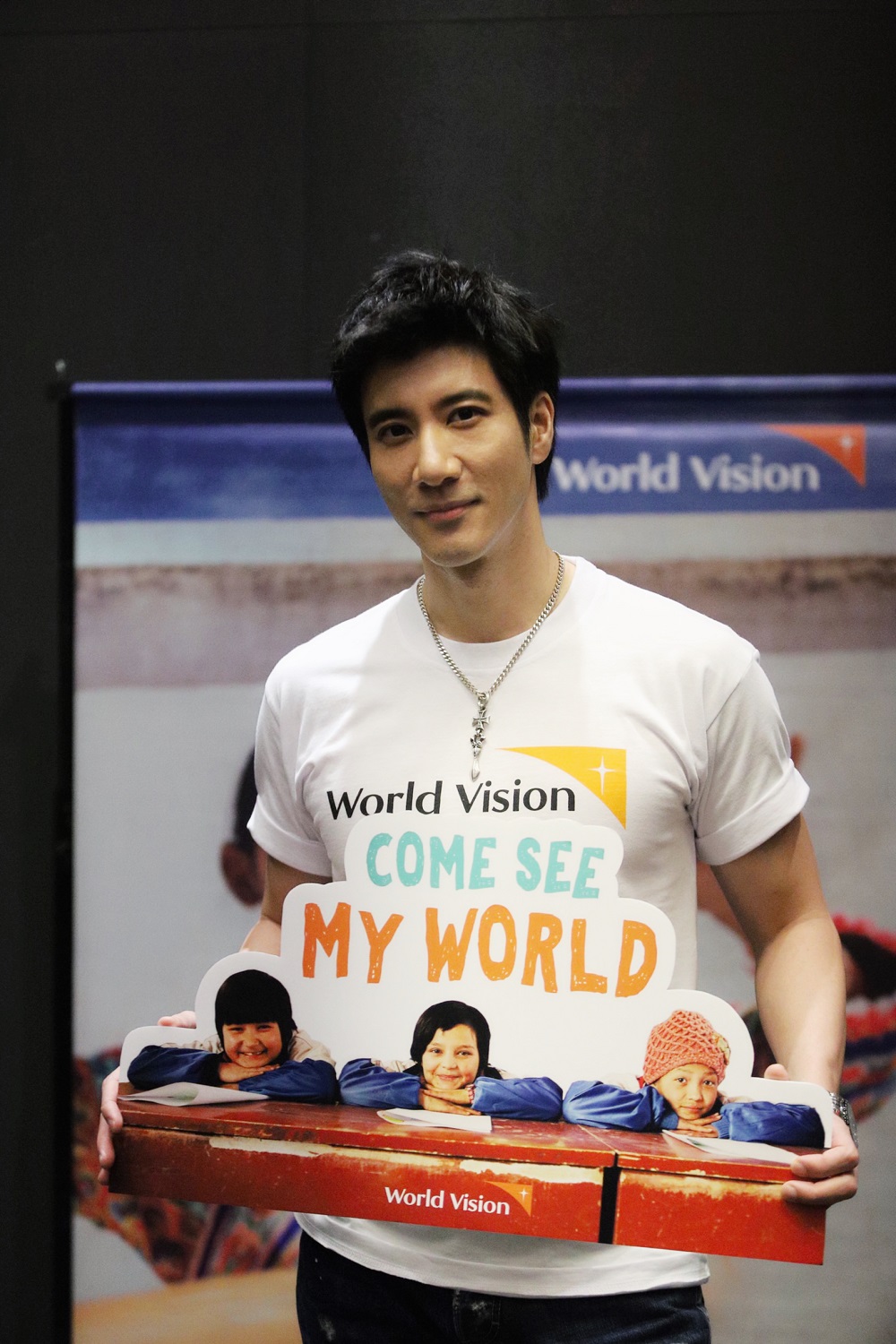 Wonder Woman 'Come See My World' is World Vision Malaysia's new initiative.