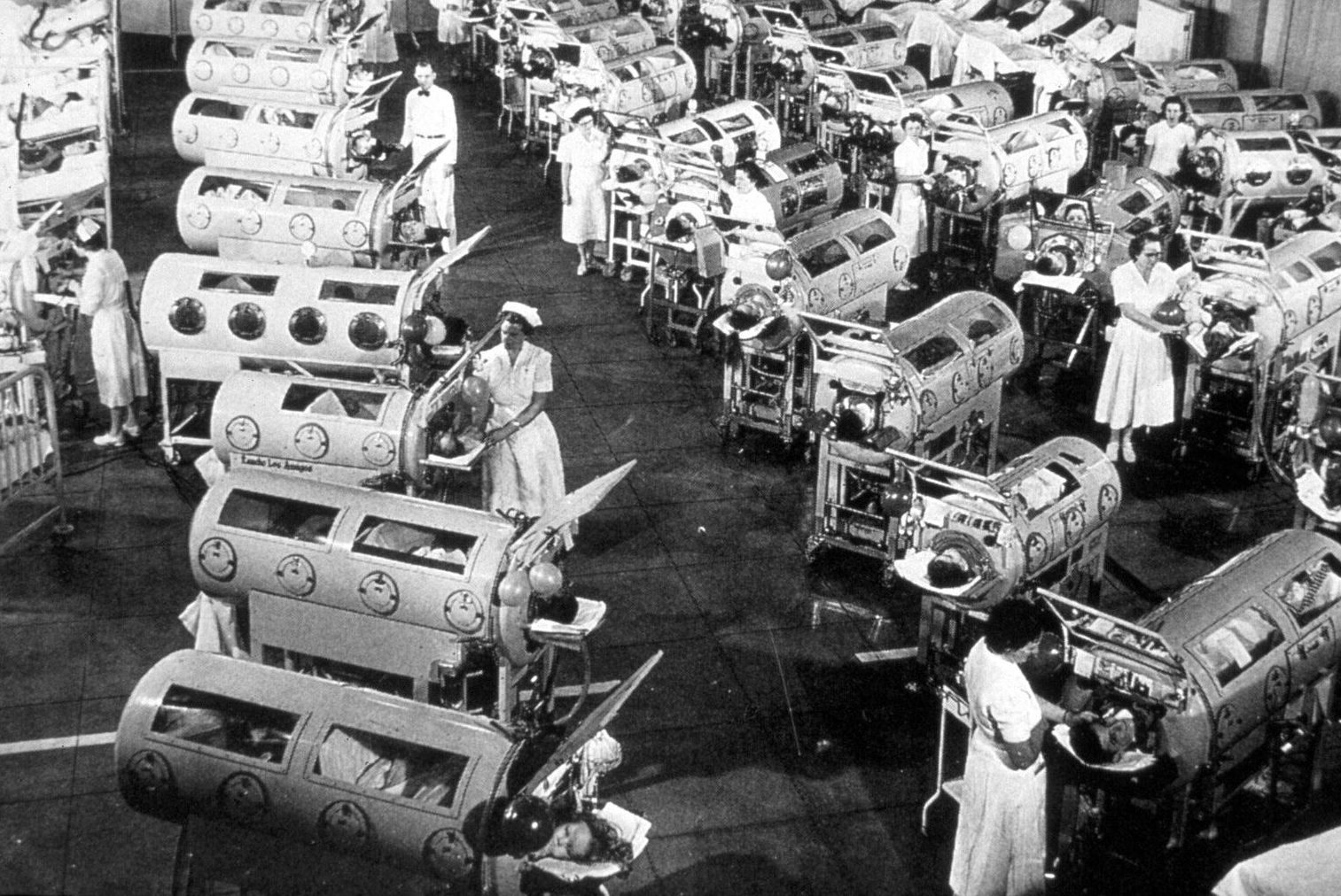 Polio patients in 'metal lungs' somewhere in 1952