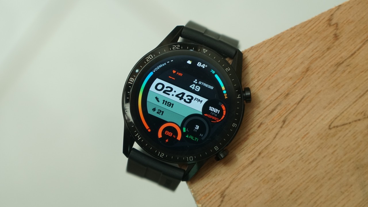 A watchface for every mood.