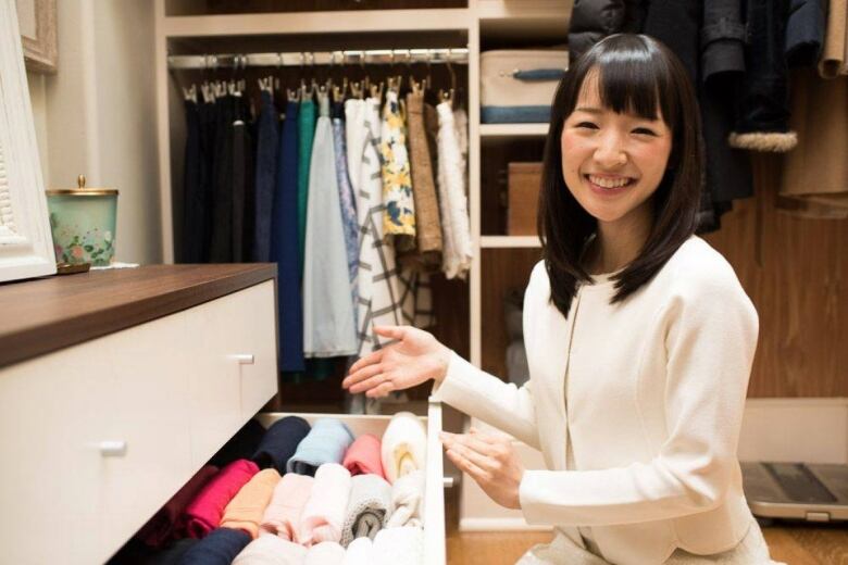 Clutter or declutter?