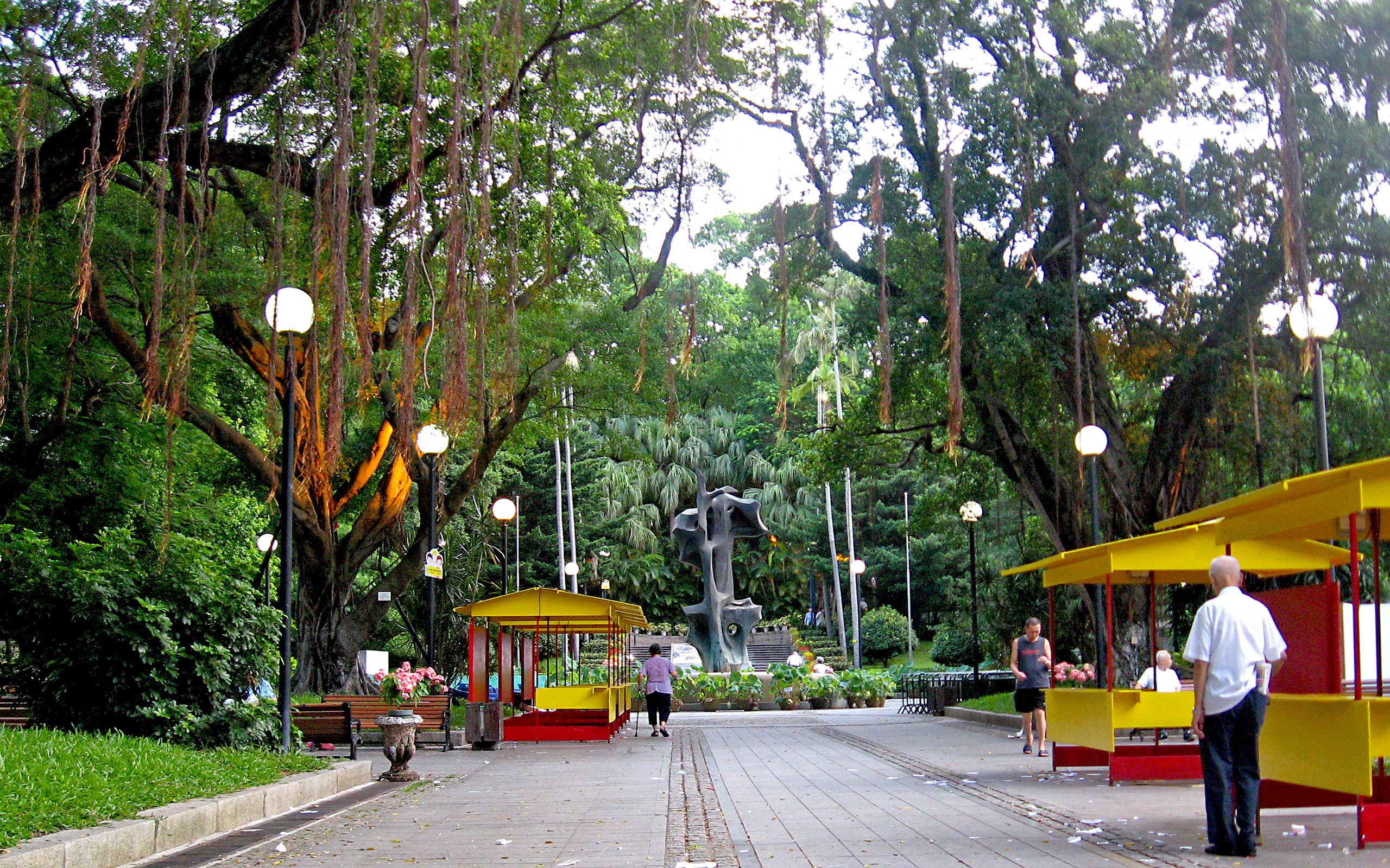 ttnotes.com You're breathing the same air Bruce Lee used to breathe many decades ago.