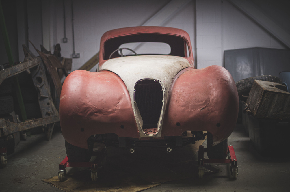 main_1954_jaguar_xk120_fhc.jpg