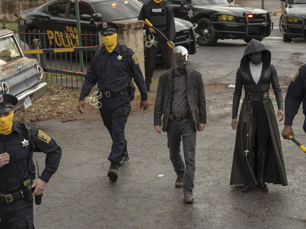 A new band of super detectives.