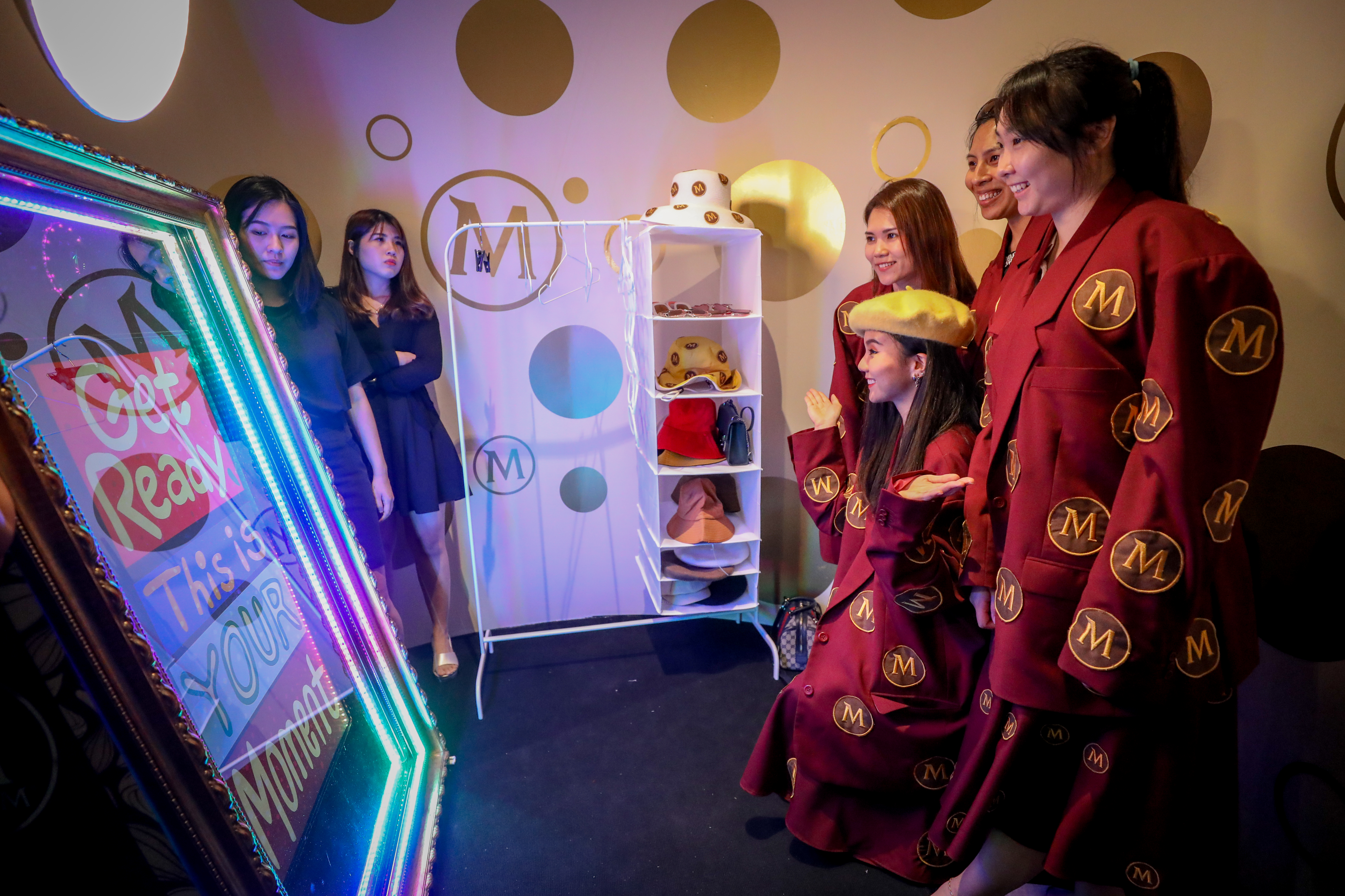 Come and play dress up with your friends!