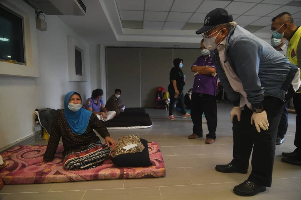 @AnnuarMusa Twitter Everyone deserves a second chance in life.