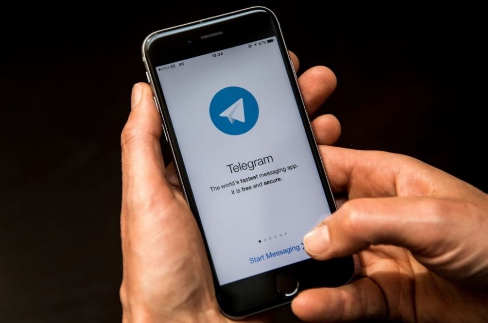 telegram.jpg