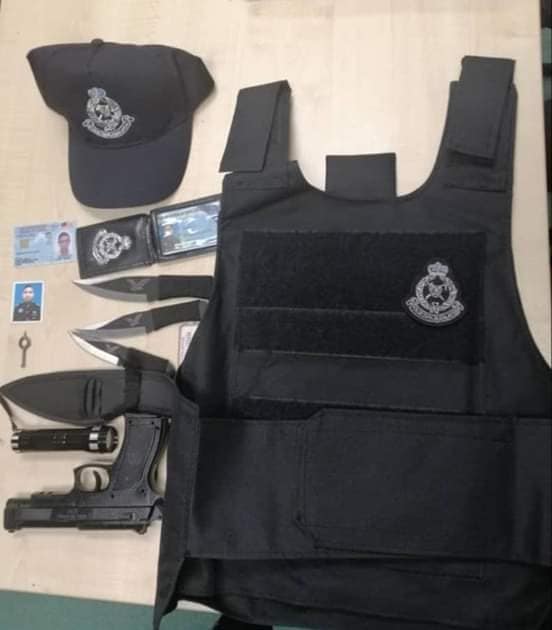 'Catch Me If You Can' Malaysian version.