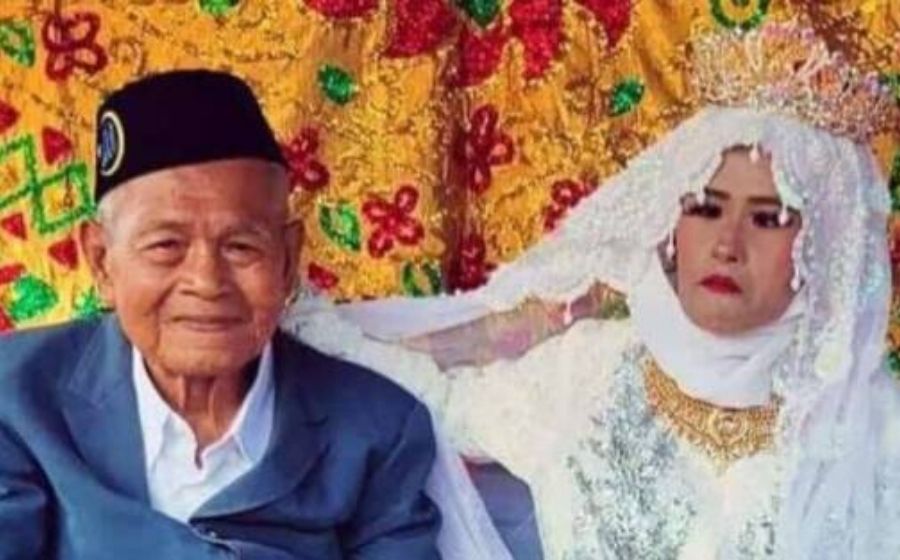 atuk100.jpg