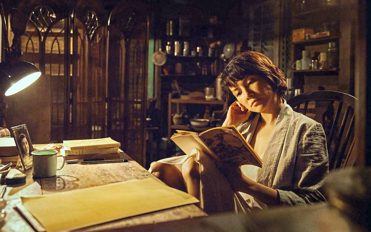 Lee Sinje plays Teoh Yun Ling in the movie