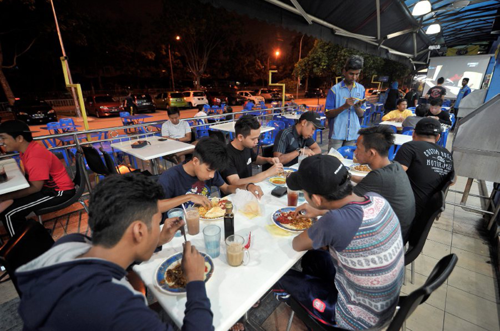 mamak.jpg