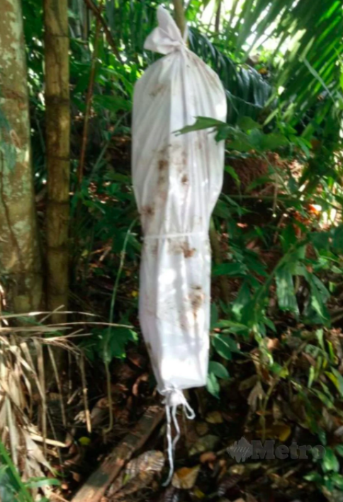 A 'pocong' is watching.