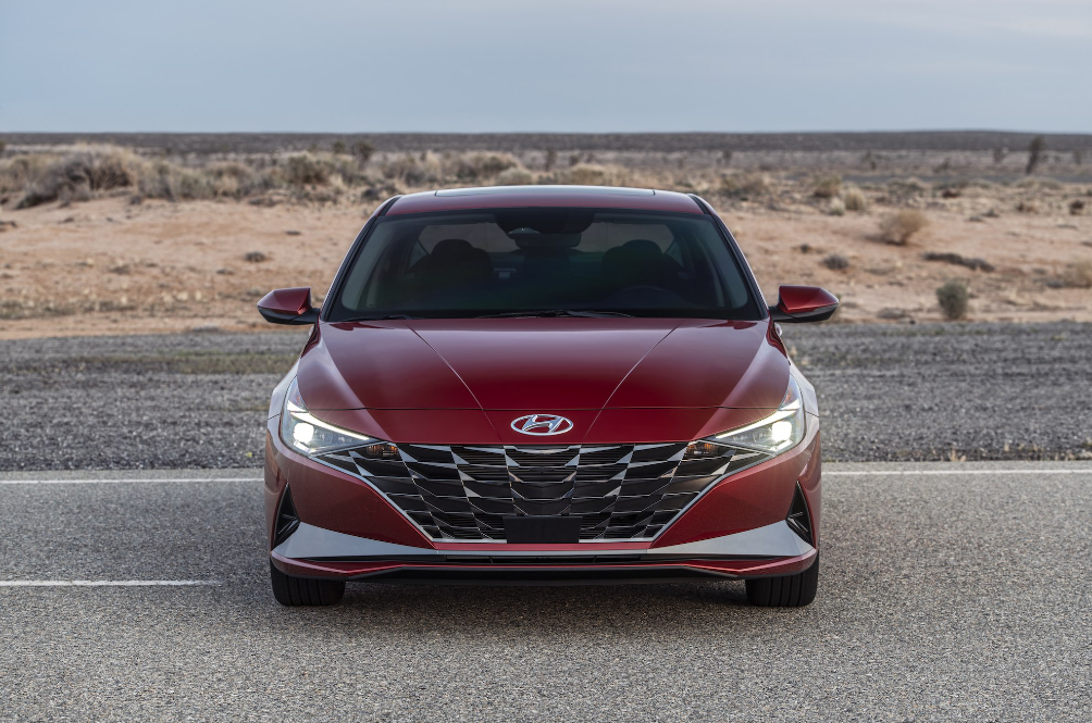main_7gen_hyundai_elantra.jpg