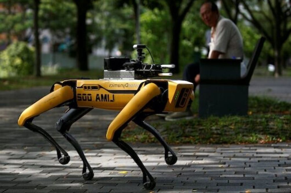 robot.jpg