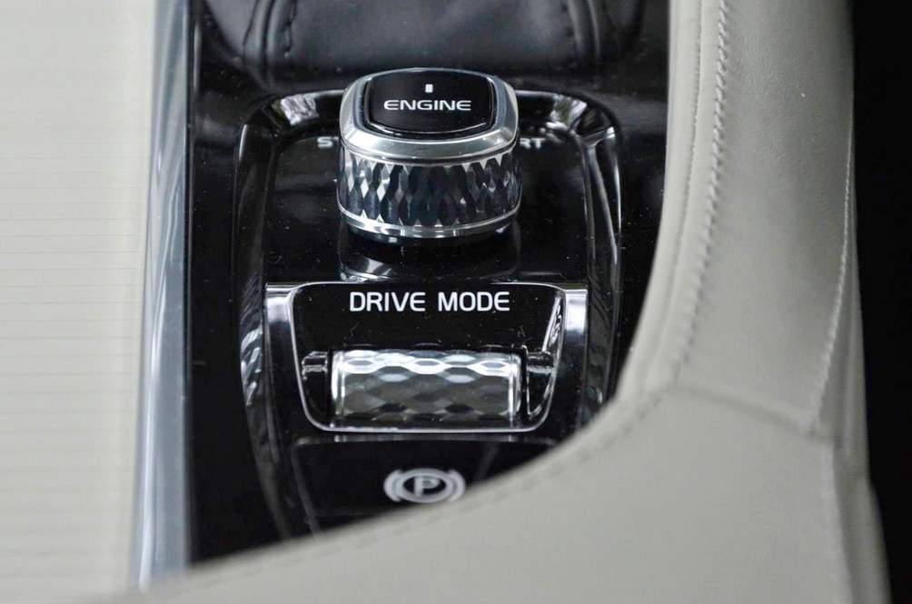 vehicle_drive_mode_function_what_they_do.jpg
